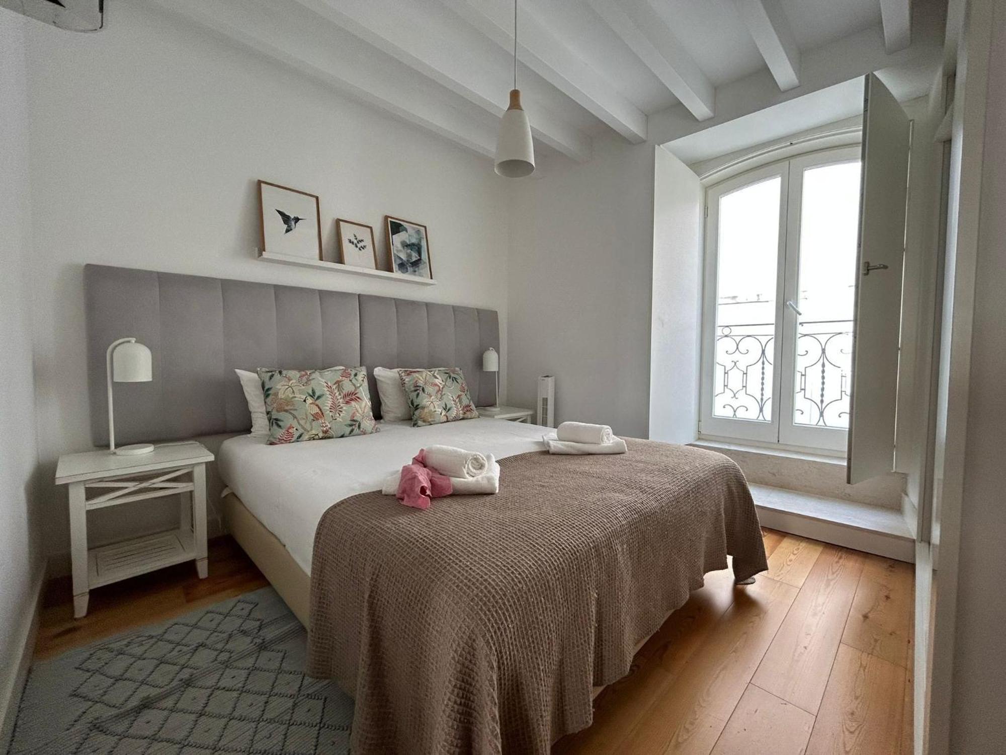 Intendente Charming Apartment By Innkeeper Лиссабон Экстерьер фото